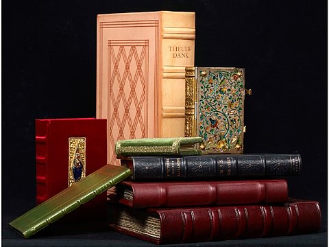 Facsimile Book Bindings–Leather Binding–Handcraftsmanship–Reproductions Facsimile Book Bindings–Leather Binding–Handcraftsmanship–Reproductions
