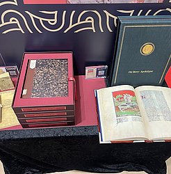 Faksimile vom Verlag Müller und Schindler und vom Faksimile Verlag auf der Frankfurter Buchmesse 2026 ★ FBM 2026 ★ Universal Art Group