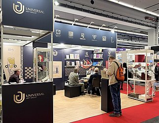 Gutbesuchter Messestand auf der Frankfurter Buchmesse 2026 ★ FBM 2026 ★ Universal Art Group